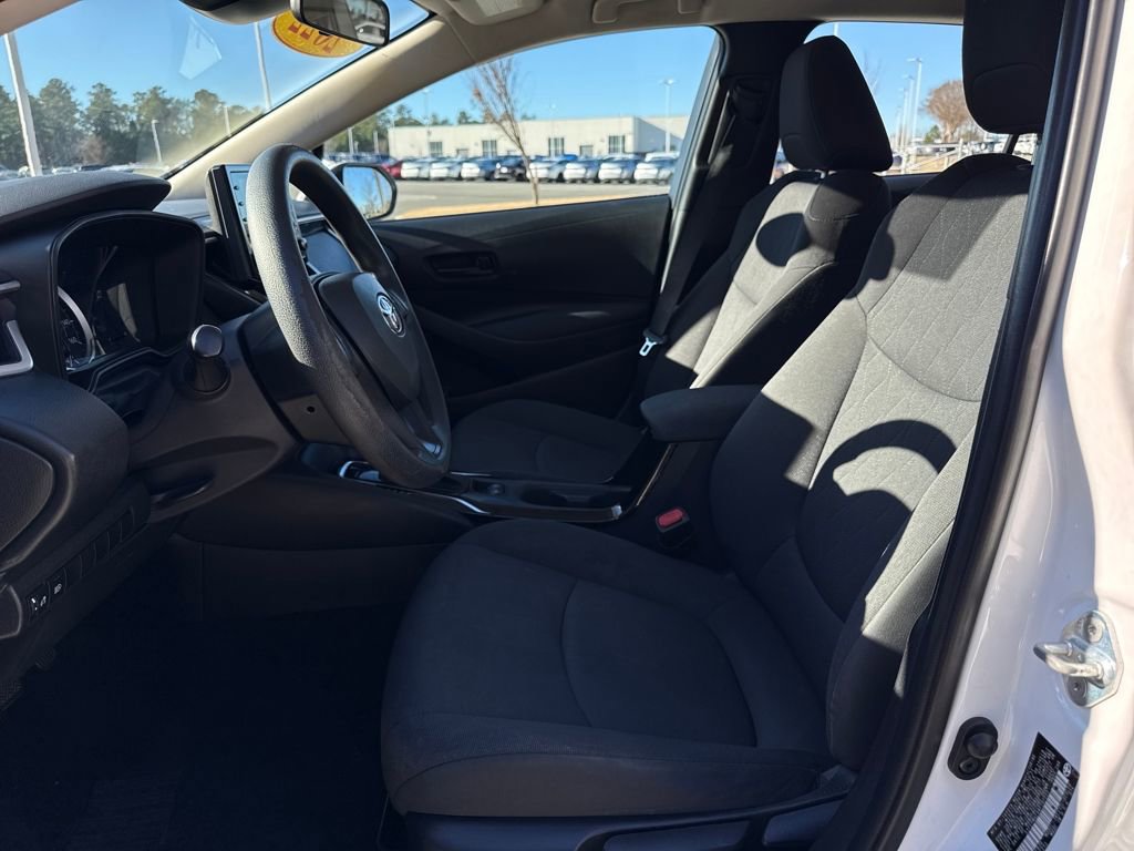 Used 2022 Toyota Corolla LE image 13