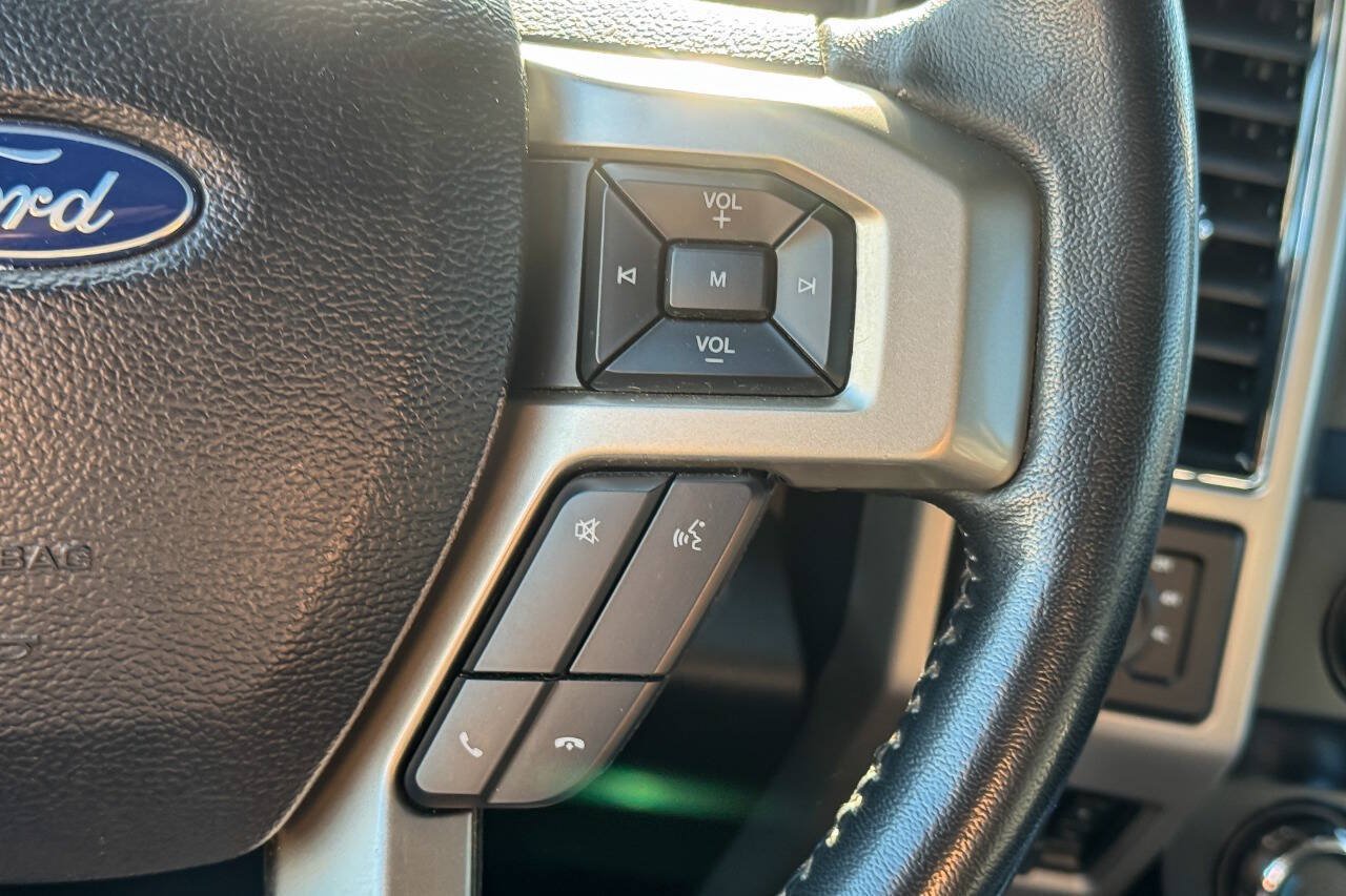 Used 2021 Ford F350 Lariat w/ Lariat Ultimate Package AWD/4WD image 29