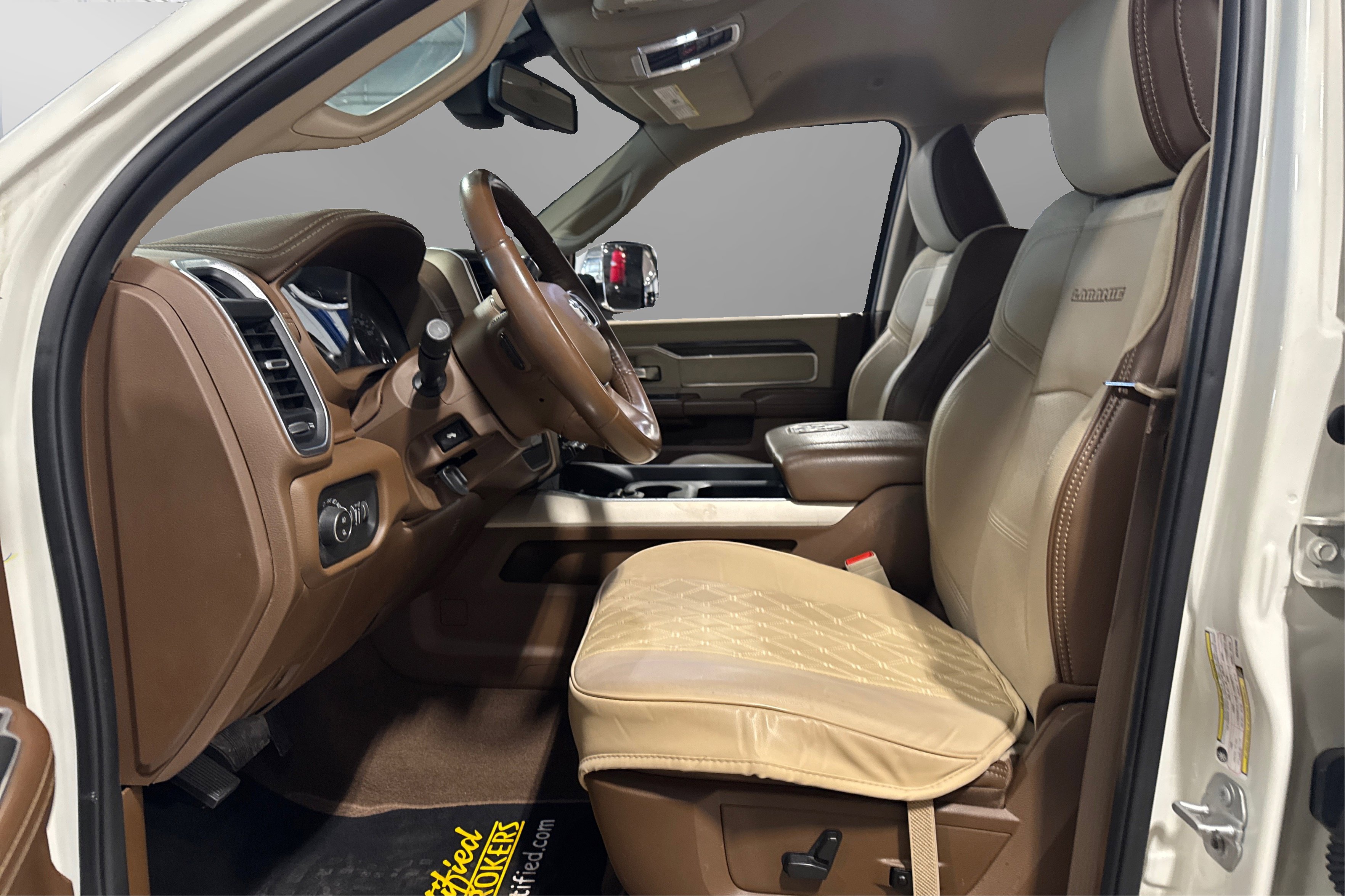 Used 2022 RAM 3500 Laramie image 18