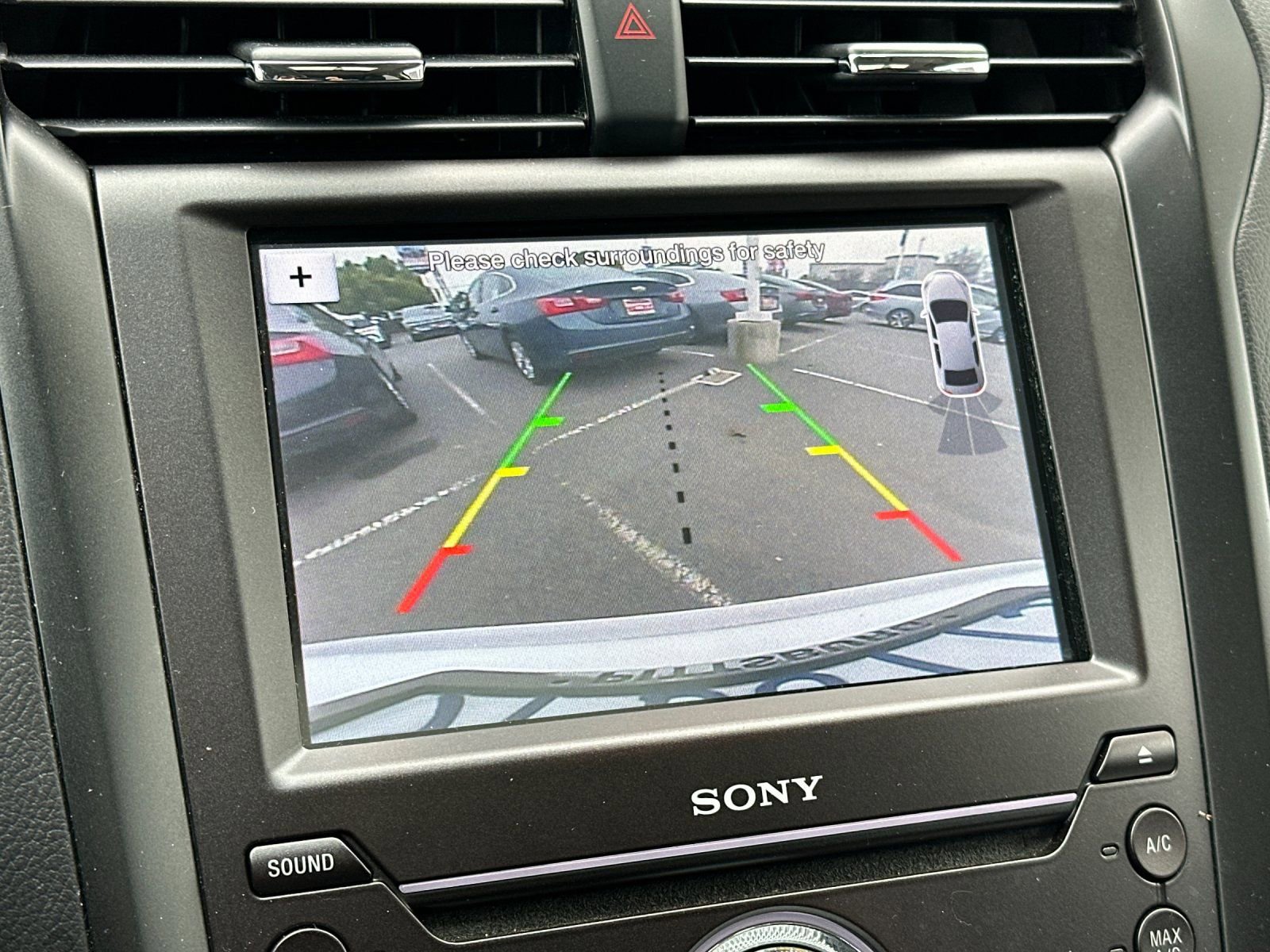 Used 2019 Ford Fusion Titanium image 22