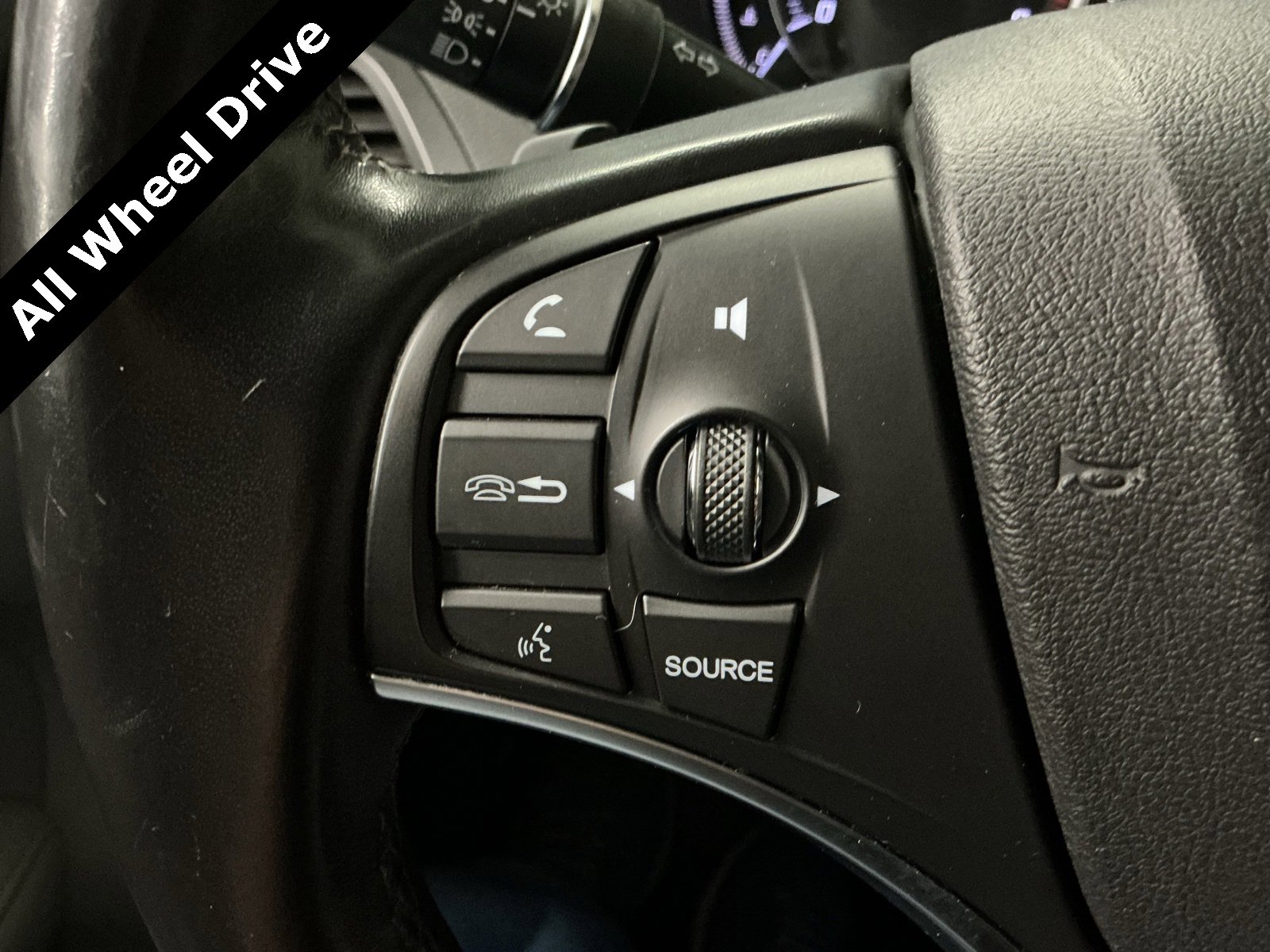 Used 2018 Acura MDX SH-AWD image 17