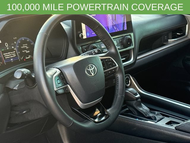 Used 2025 Toyota Grand Highlander FWD image 20