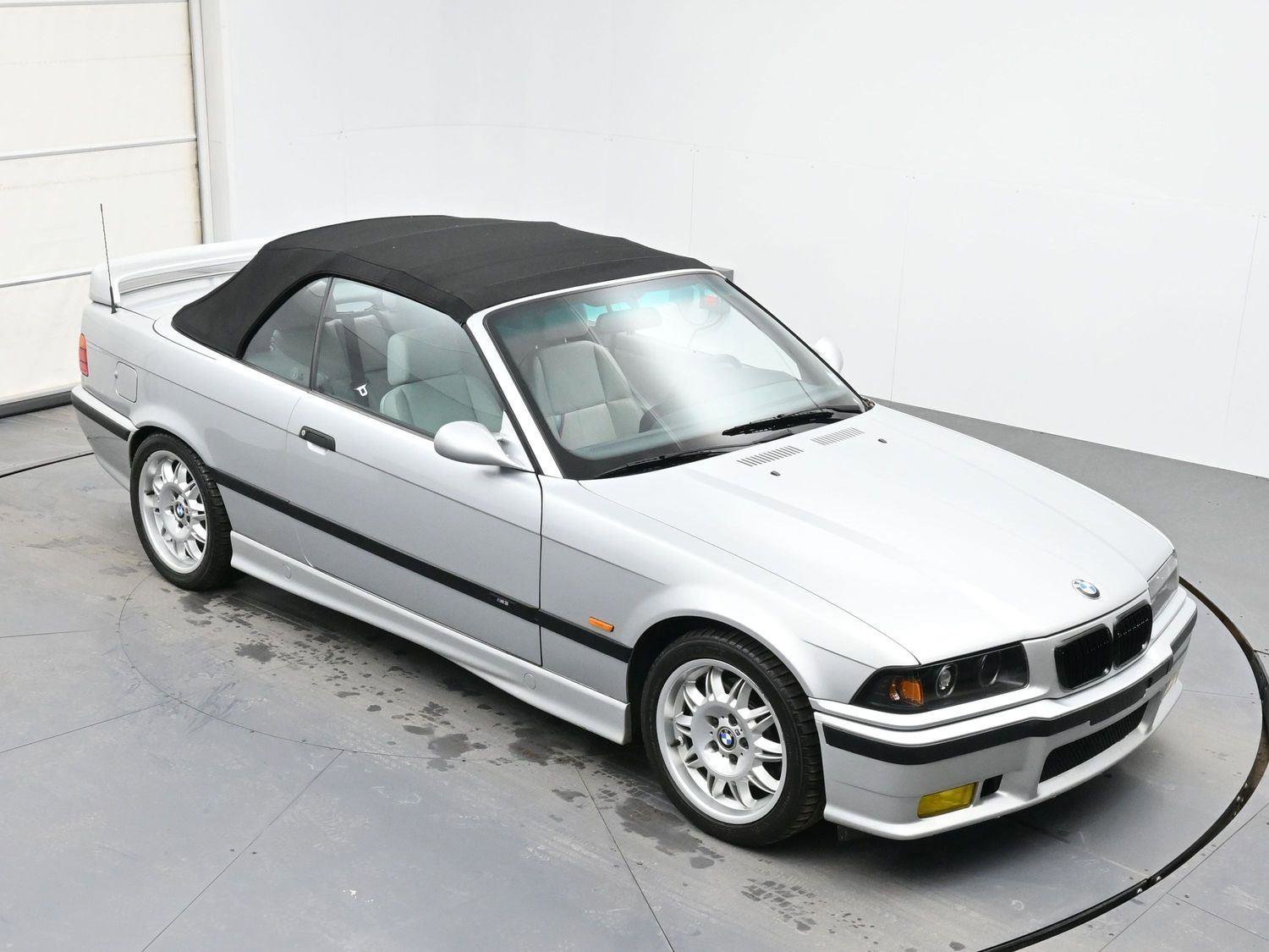 Used 1999 BMW M3 Convertible image 37