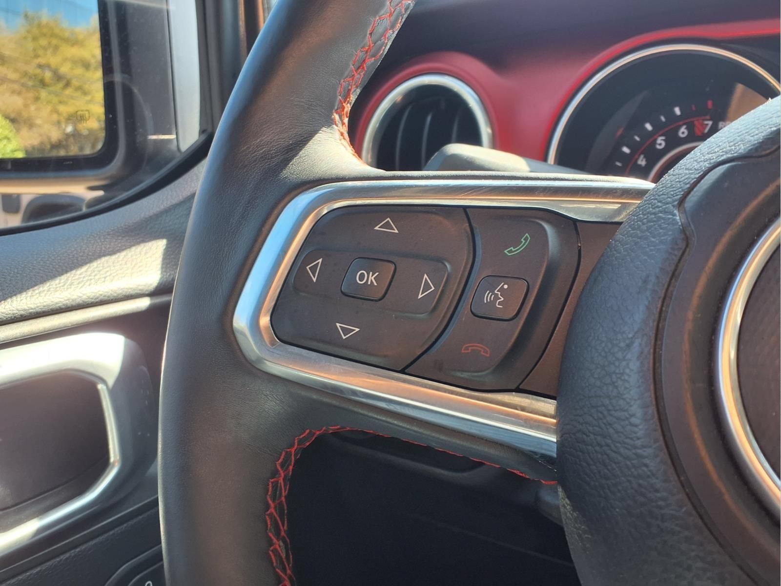 Used 2018 Jeep Wrangler Unlimited Rubicon AWD/4WD image 21