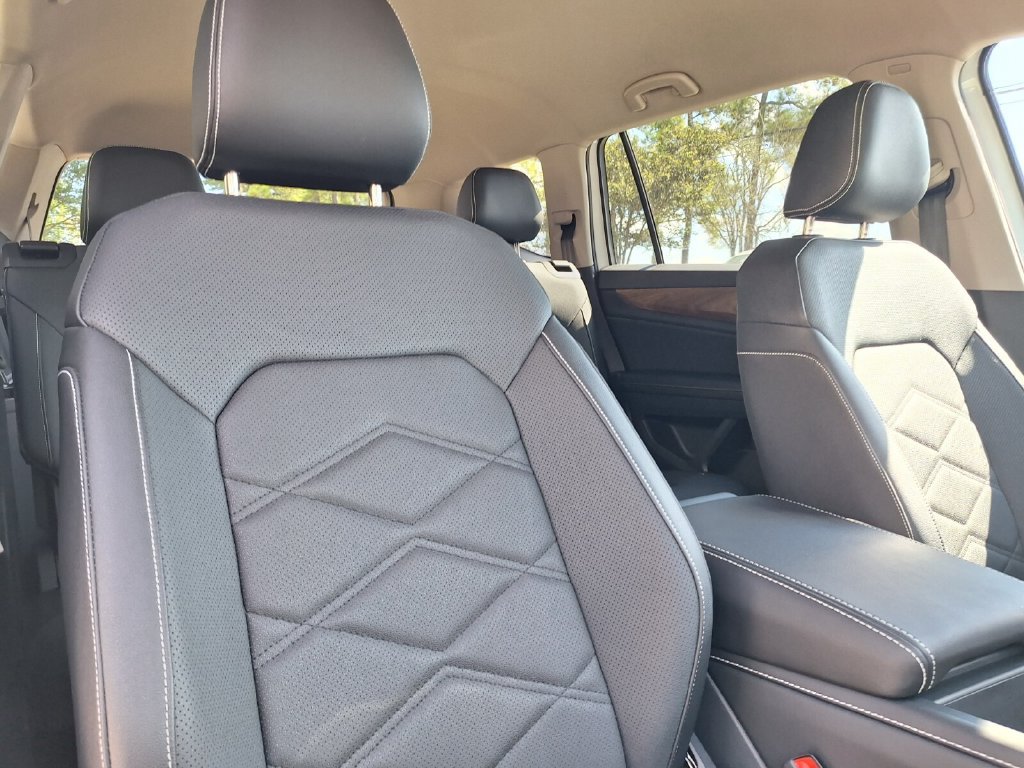 Certified 2026 Volkswagen Atlas SE FWD image 26