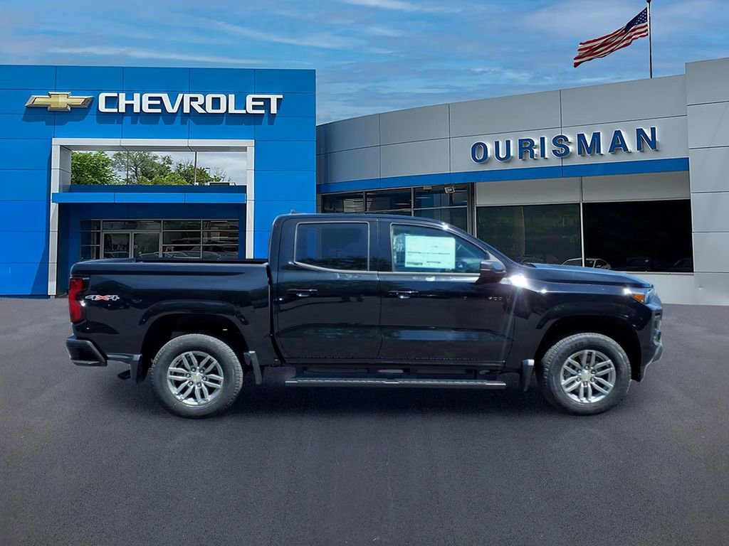 New 2026 Chevrolet Colorado LT w/ Advanced Trailering Package AWD/4WD image 2