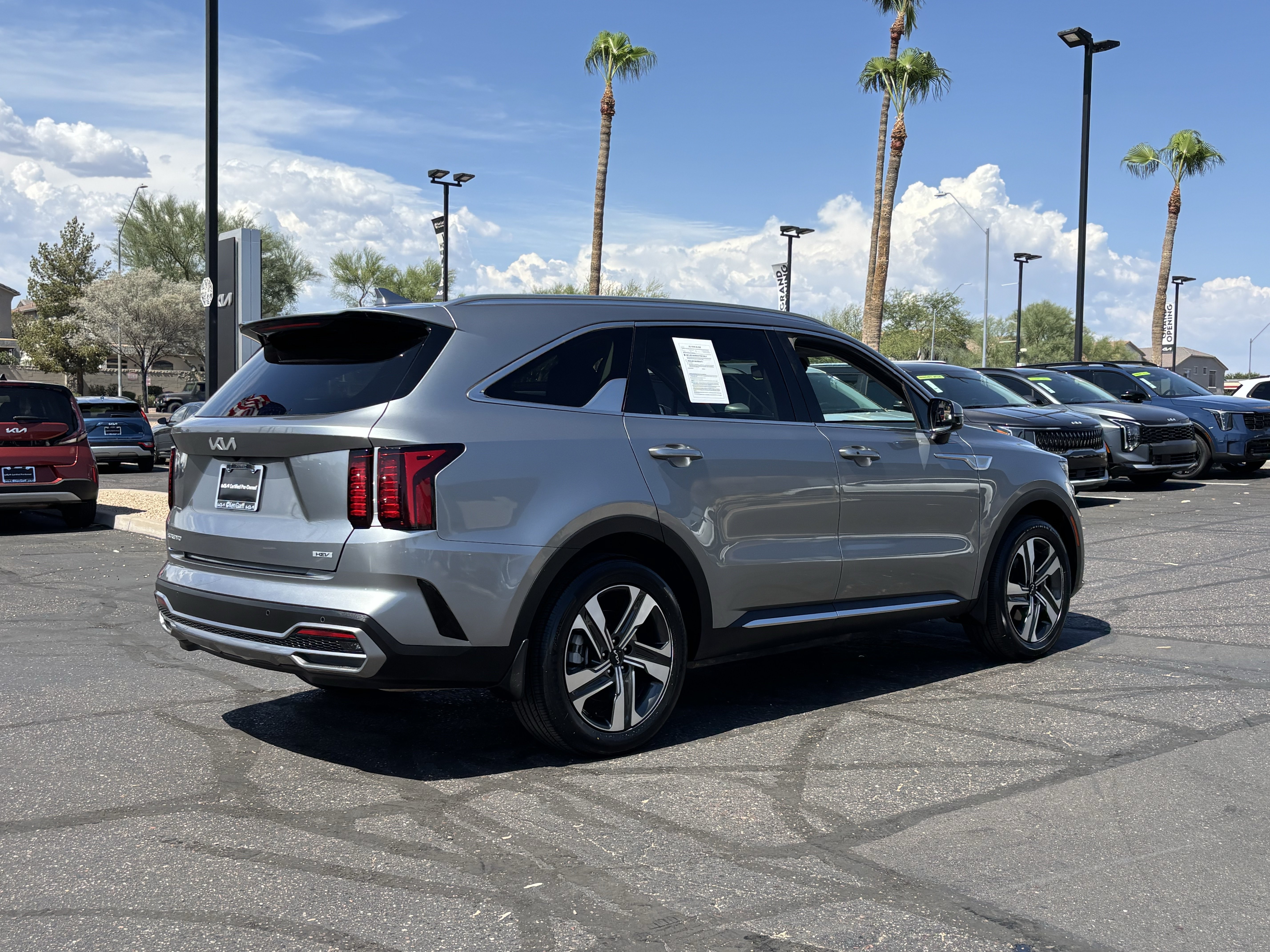 Certified 2023 Kia Sorento EX AWD/4WD image 3