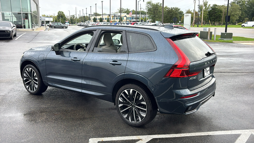 New 2027 Volvo XC60 T8 Ultra AWD/4WD image 4