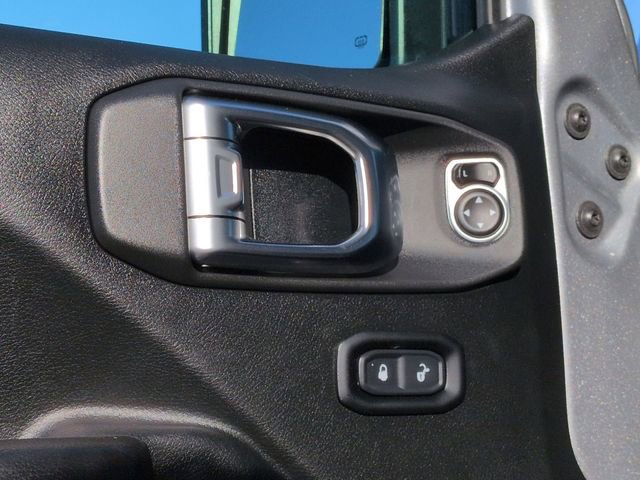 Used 2020 Jeep Gladiator Sport w/ Quick Order Package 24S image 20
