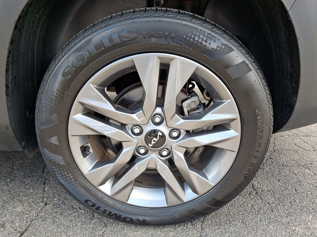 Certified 2023 Kia Seltos LX AWD/4WD image 10