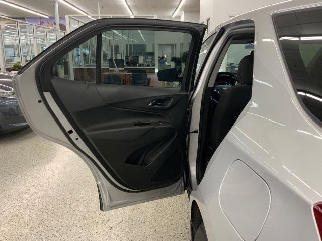 Used 2021 Chevrolet Equinox LT w/ Driver Convenience Package AWD/4WD image 30