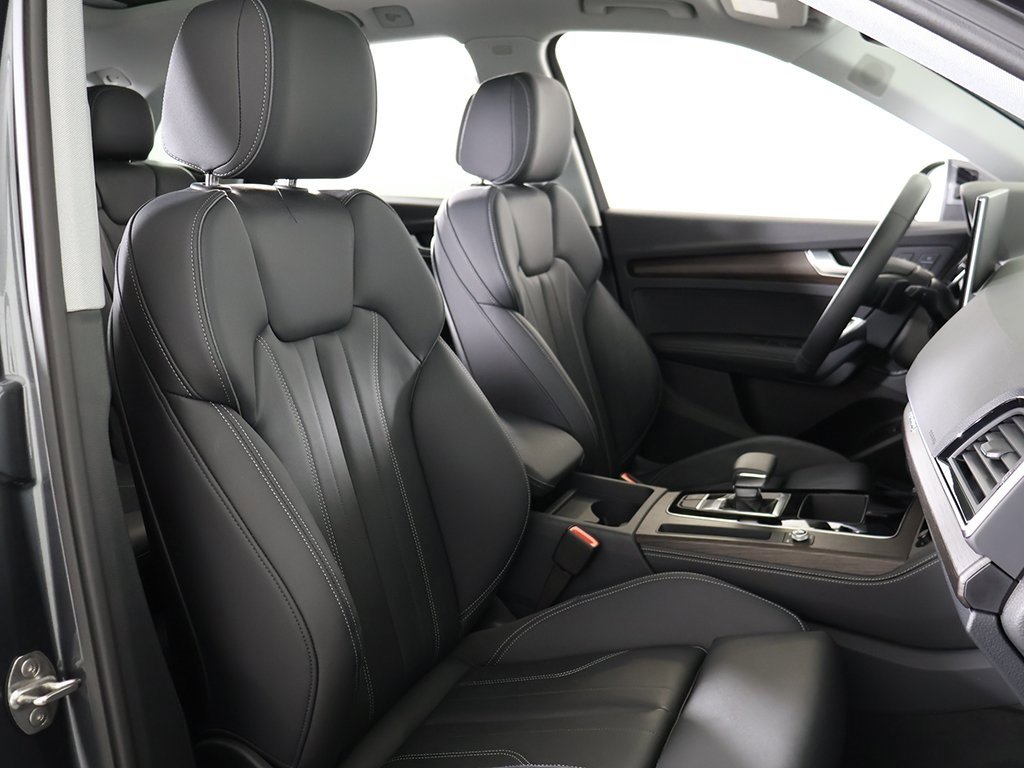 Used 2024 Audi Q5 e Premium Plus image 33