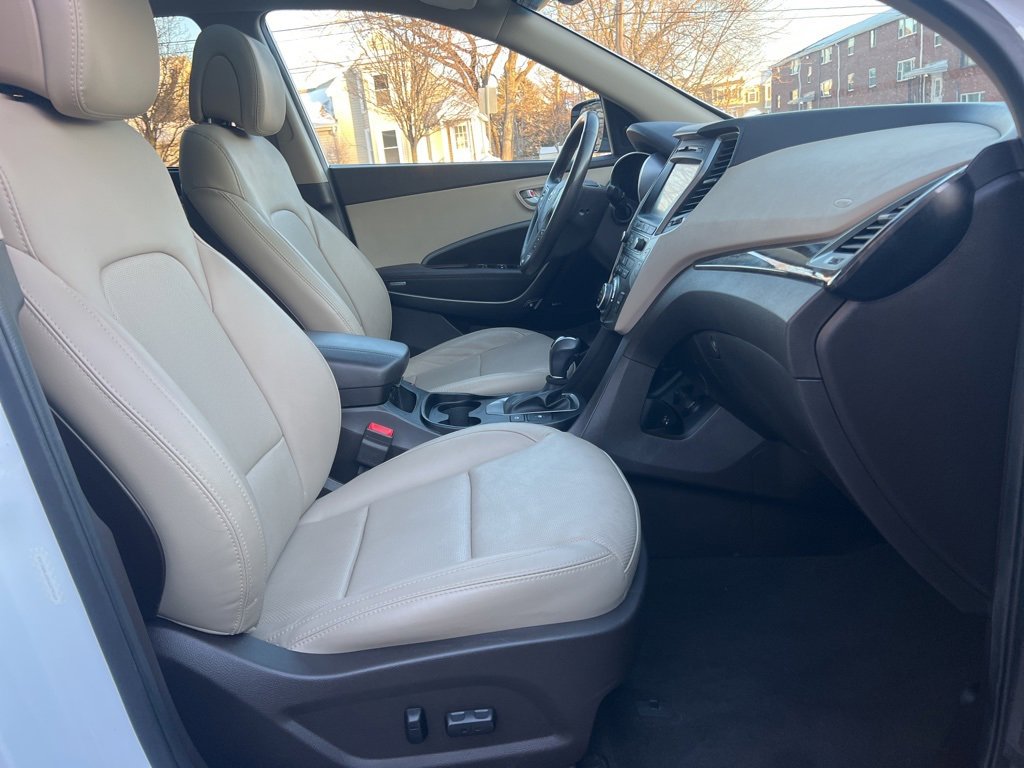 Used 2017 Hyundai Santa Fe Sport w/ Cargo Package image 28