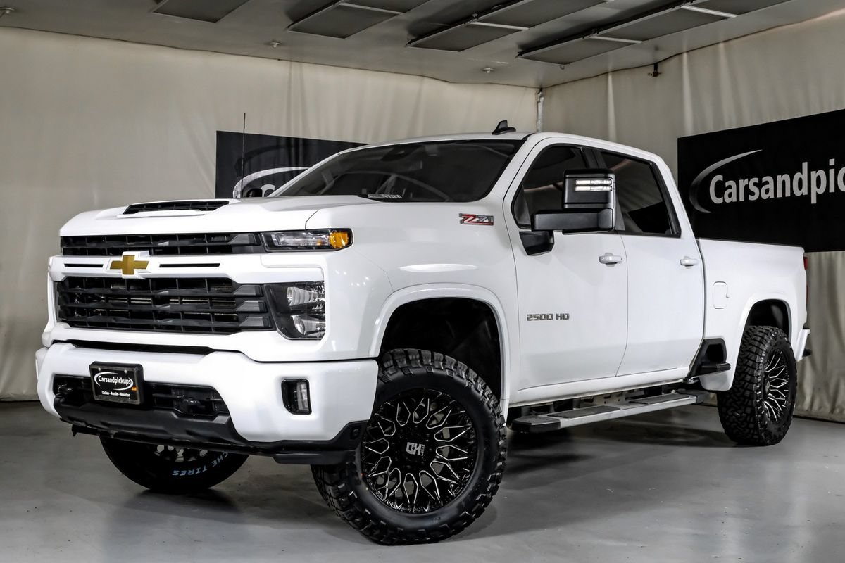 Used 2025 Chevrolet Silverado 2500 LT AWD/4WD image 5