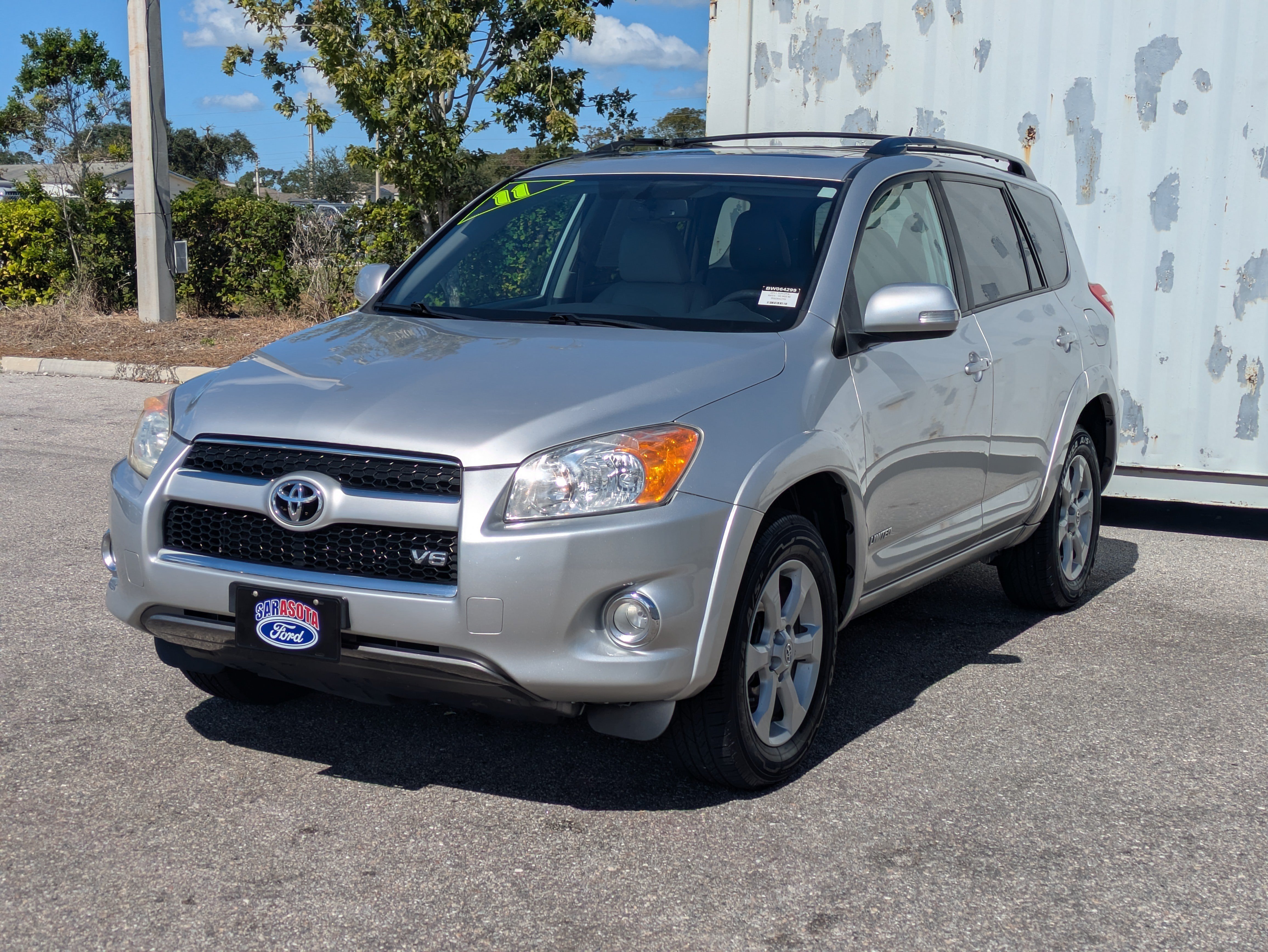 Used 2011 Toyota RAV4 Limited w/ Limited Extra Value Pkg AWD/4WD image 41