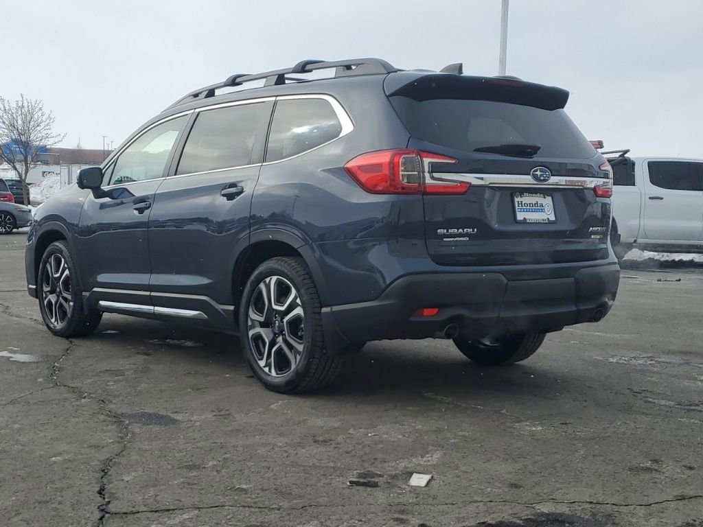 Used 2023 Subaru Ascent Limited w/ Technology Package image 5