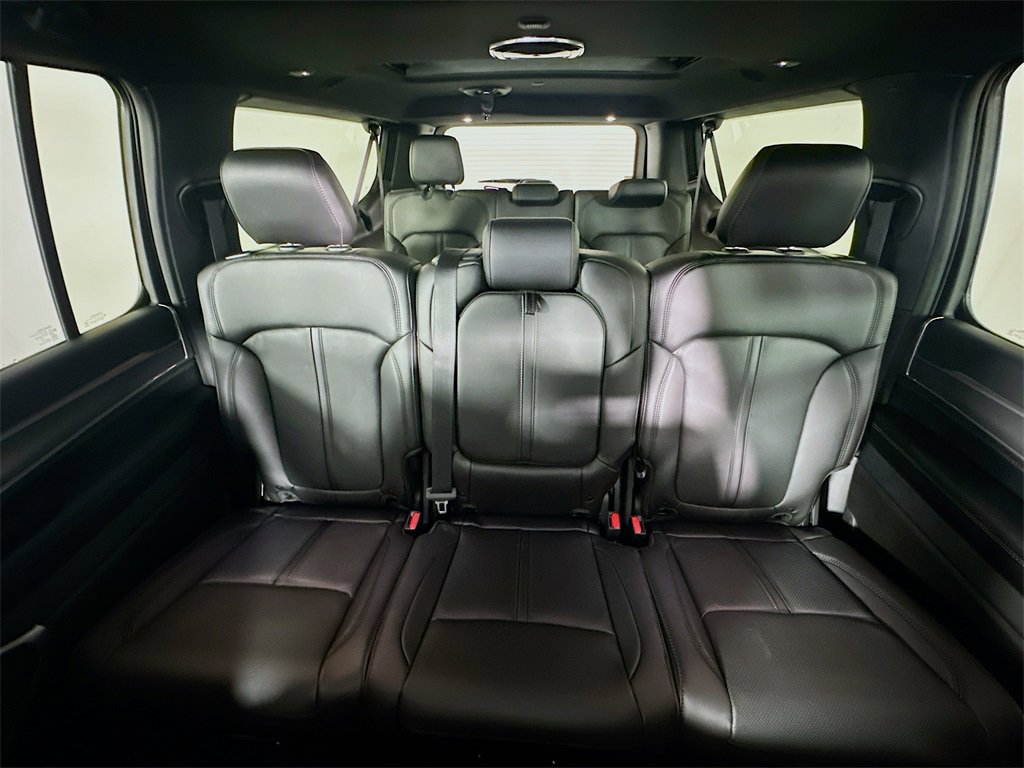 New 2026 Jeep Grand Wagoneer L 4WD image 10