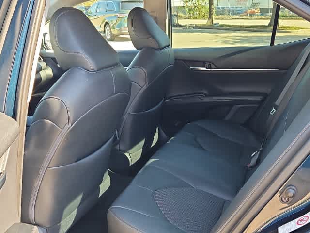 Used 2019 Toyota Camry XSE FWD image 16