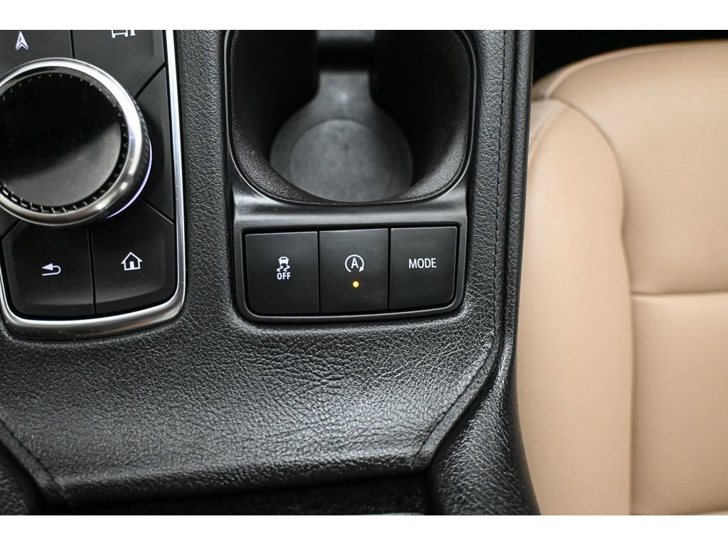 Certified 2024 Cadillac XT4 Luxury w/ Cold Weather Package image 41