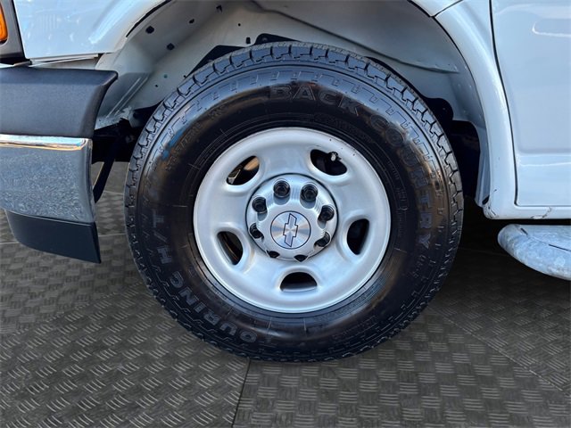 Used 2019 Chevrolet Express 2500 w/ Driver Convenience Package image 13