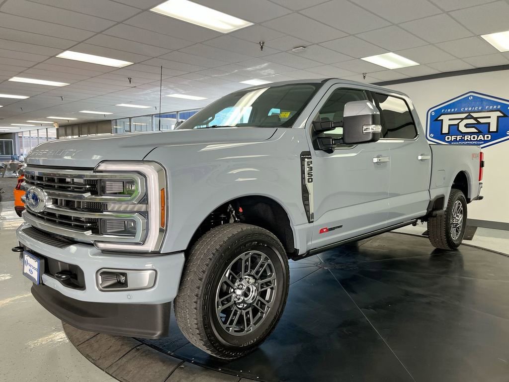 New 2025 Ford F350 Platinum w/ Platinum Plus Package image 4