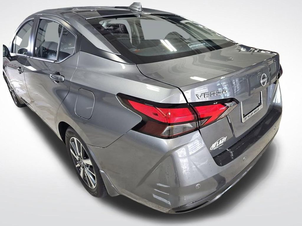 Used 2025 Nissan Versa SV w/ Trunk Package image 20