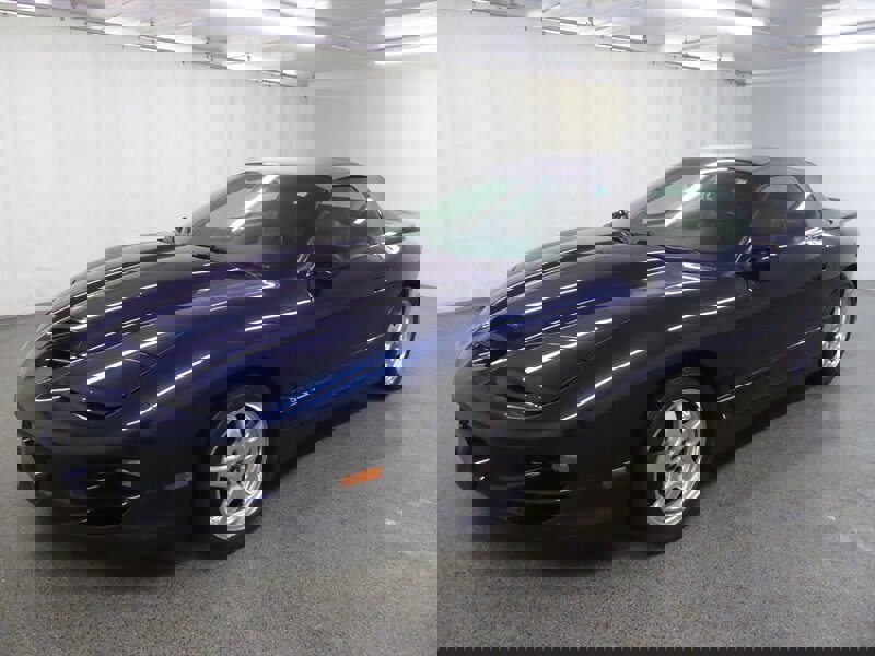 Used 2001 Pontiac Firebird Trans Am image 11