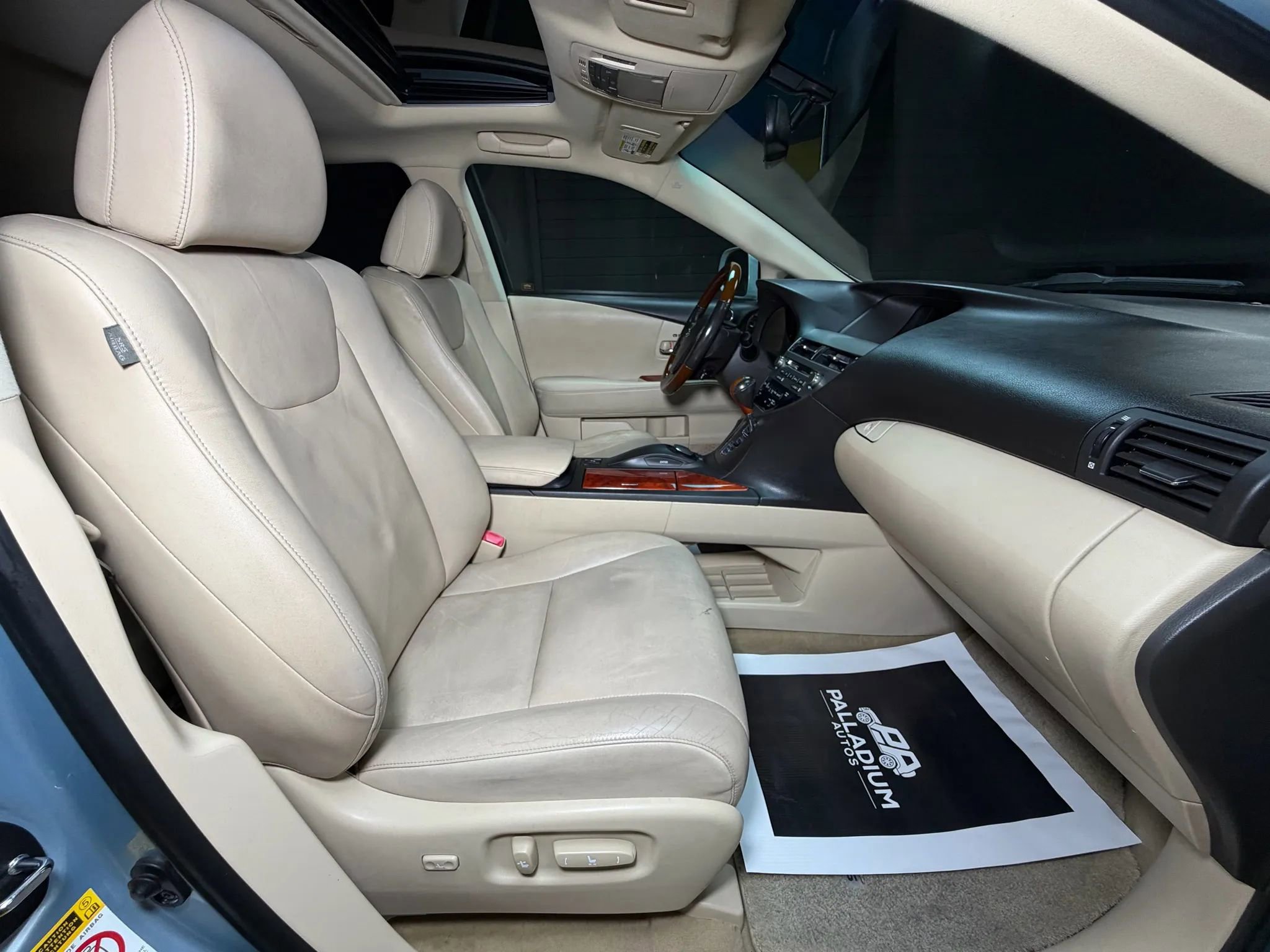 Used 2010 Lexus RX 350 2WD image 54