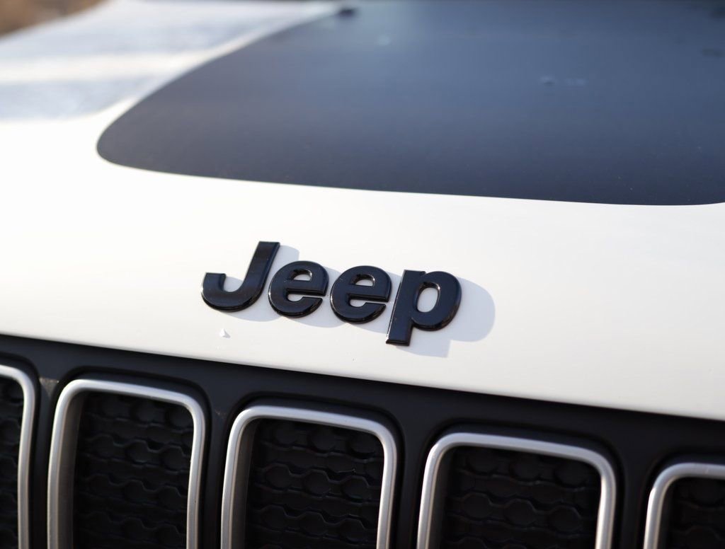 Used 2023 Jeep Renegade Latitude image 32