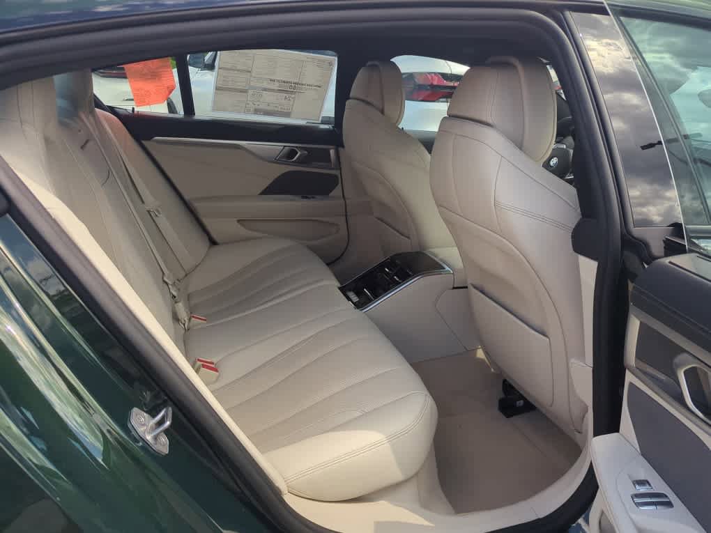 Used 2025 BMW 840i xDrive image 9