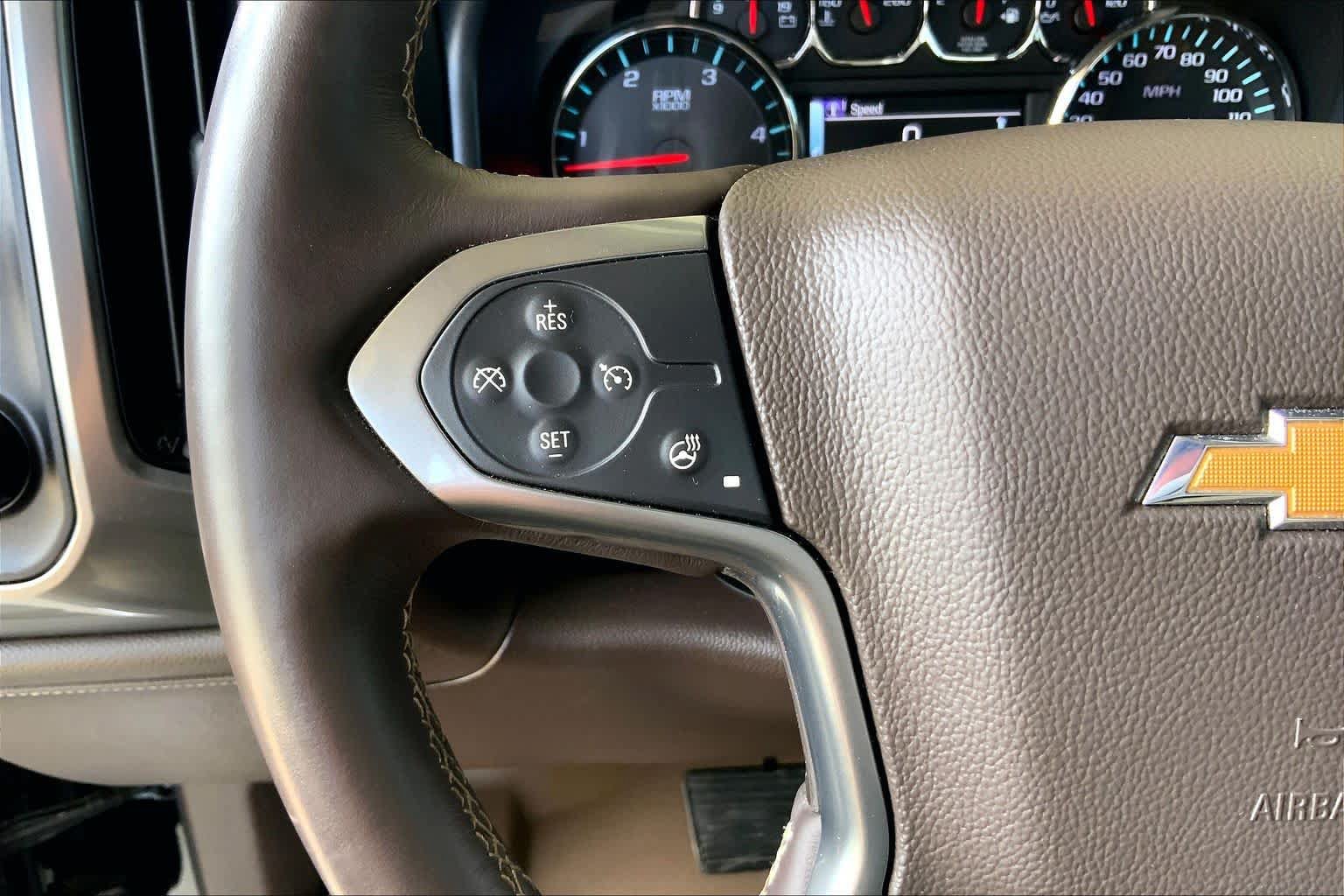 Used 2015 Chevrolet Silverado 3500 LTZ AWD/4WD image 23