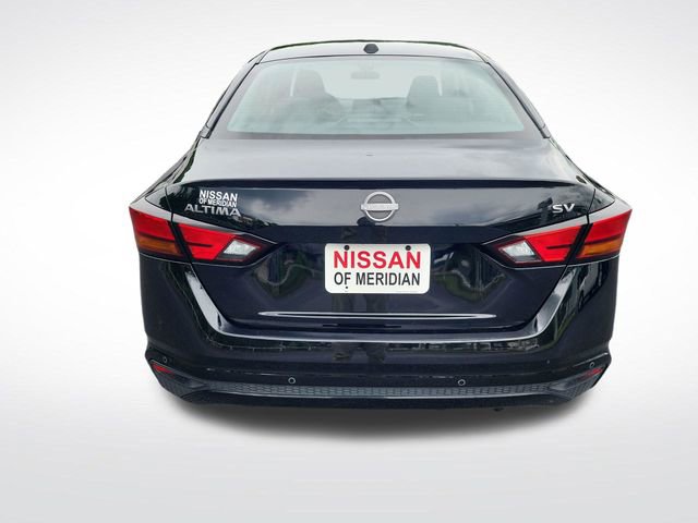 Used 2024 Nissan Altima 2.5 SV FWD image 4