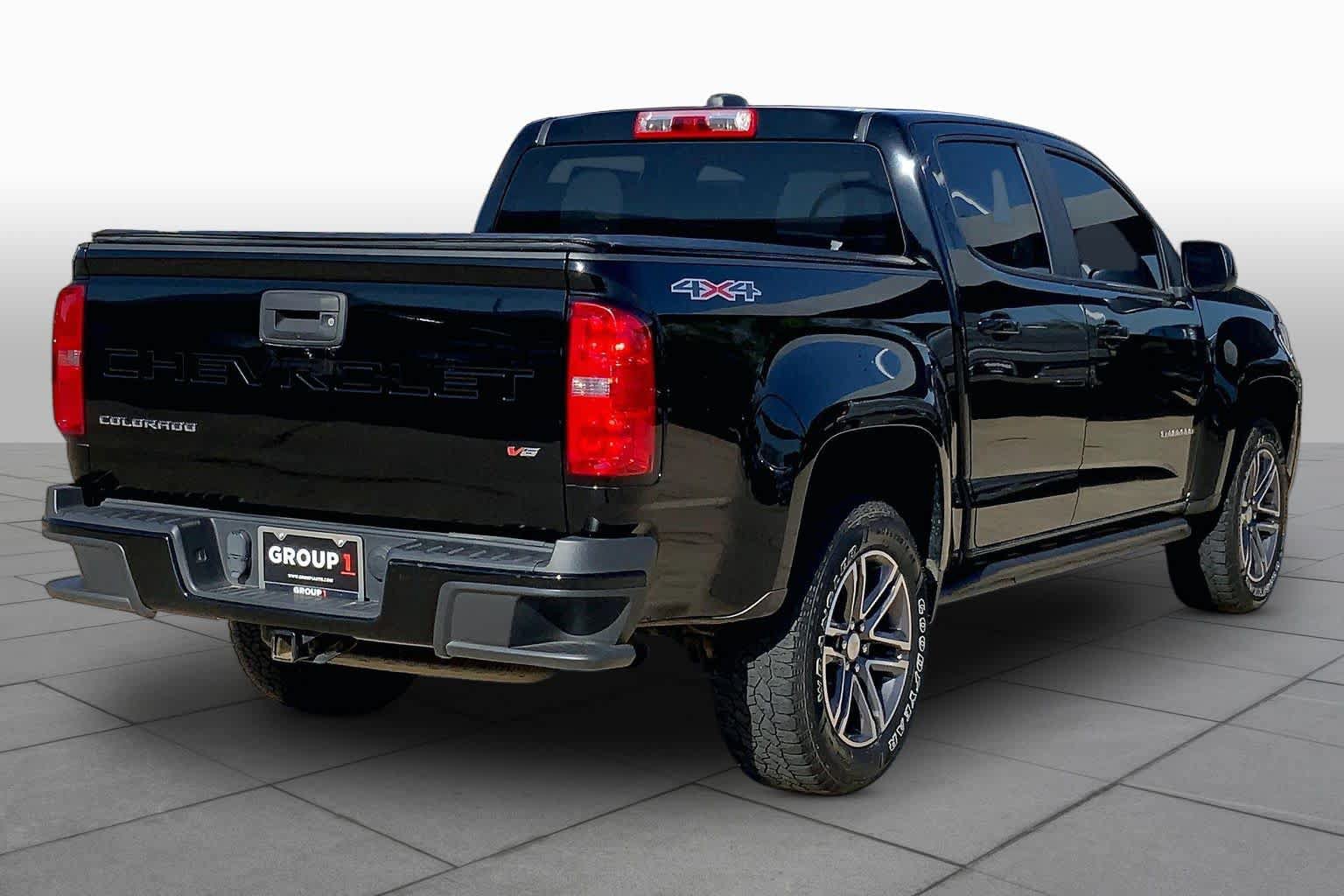 Used 2021 Chevrolet Colorado W/T w/ Custom Special Edition AWD/4WD image 12