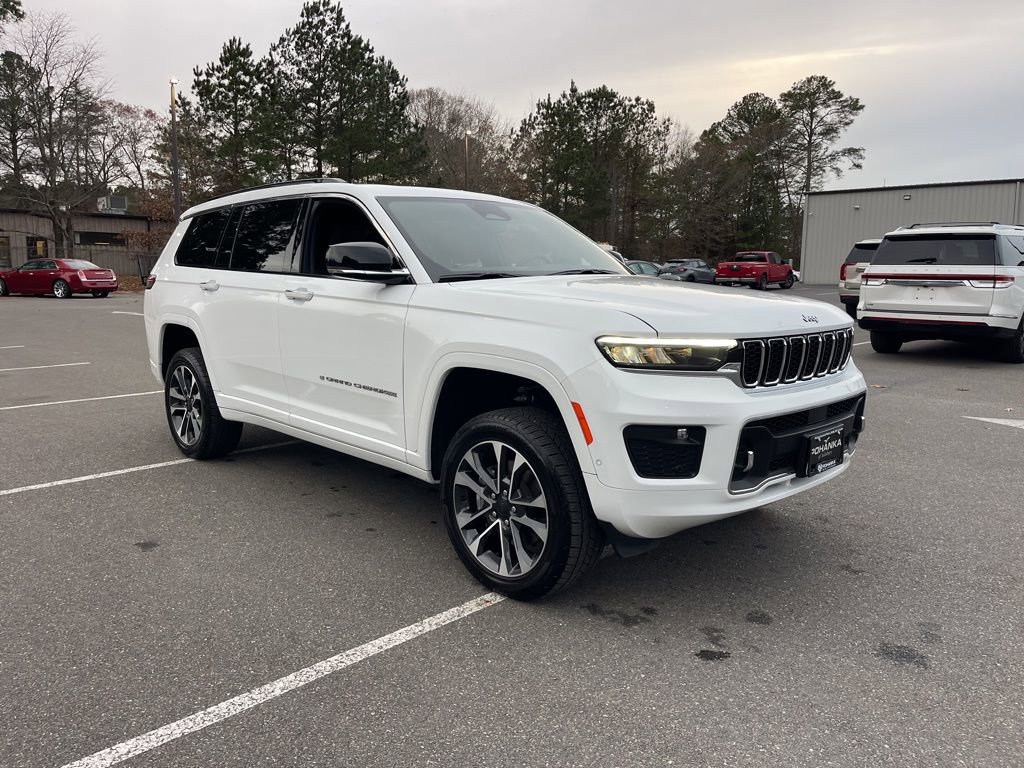 Used 2023 Jeep Grand Cherokee L Overland w/ Rear Seat Video Group I image 4
