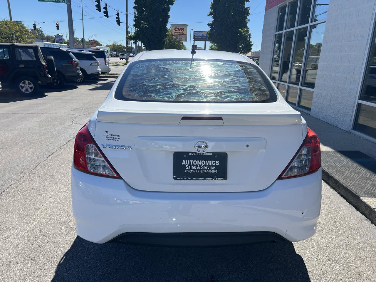 Used 2018 Nissan Versa S Plus FWD image 5