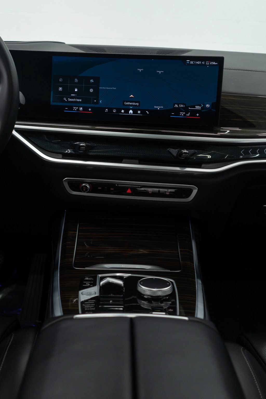 Used 2026 BMW X7 xDrive40i AWD/4WD image 40