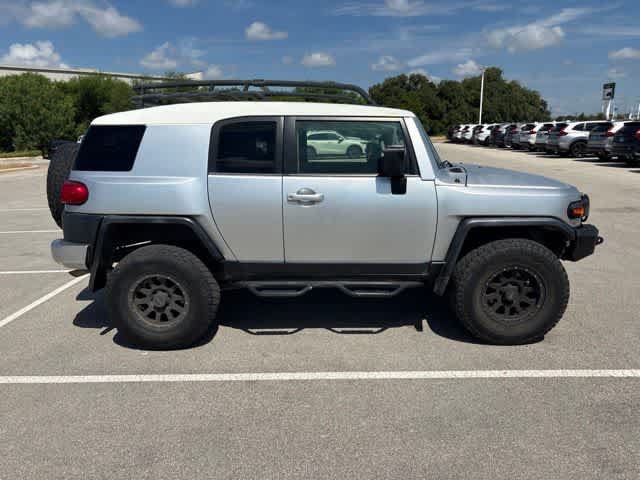 Used 2007 Toyota FJ Cruiser 4WD w/ Upgrade Pkg 1 image 6
