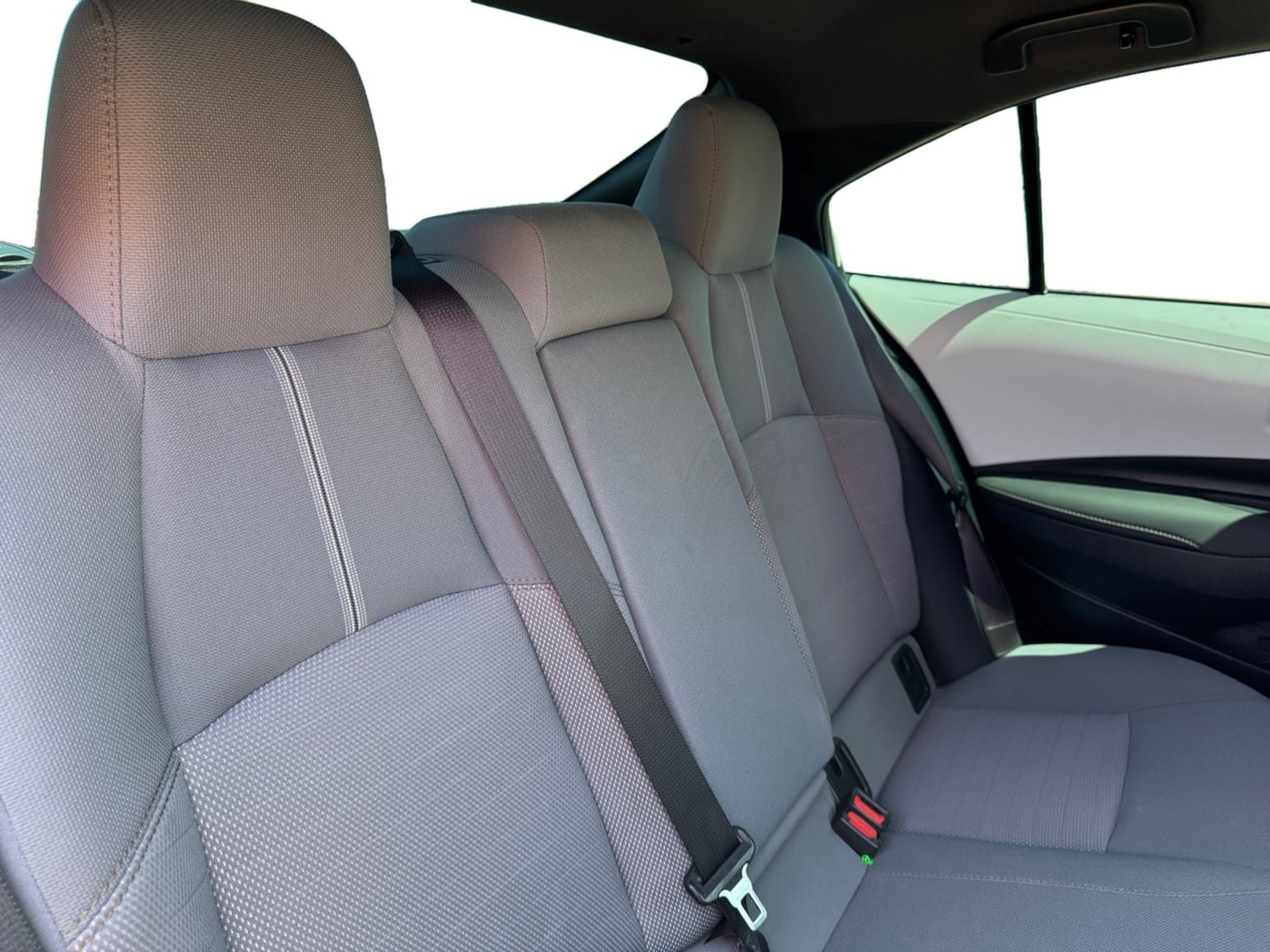 Used 2022 Toyota Corolla SE FWD image 18