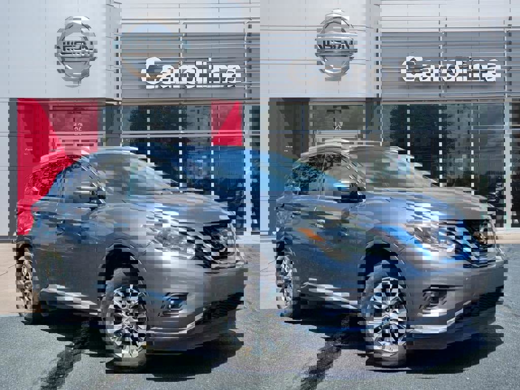 Used 2018 Nissan Murano SL w/ Moonroof Package