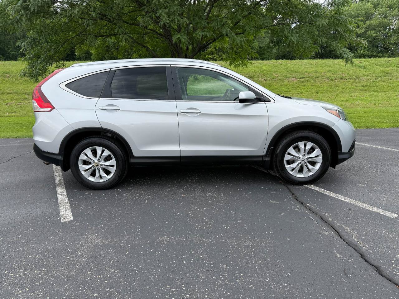 Used 2013 Honda CR-V EX-L image 2