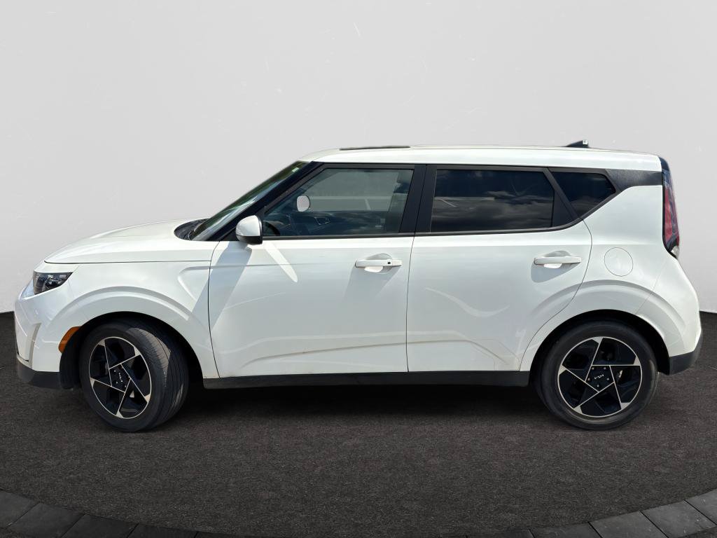 Used 2024 Kia Soul EX FWD image 8