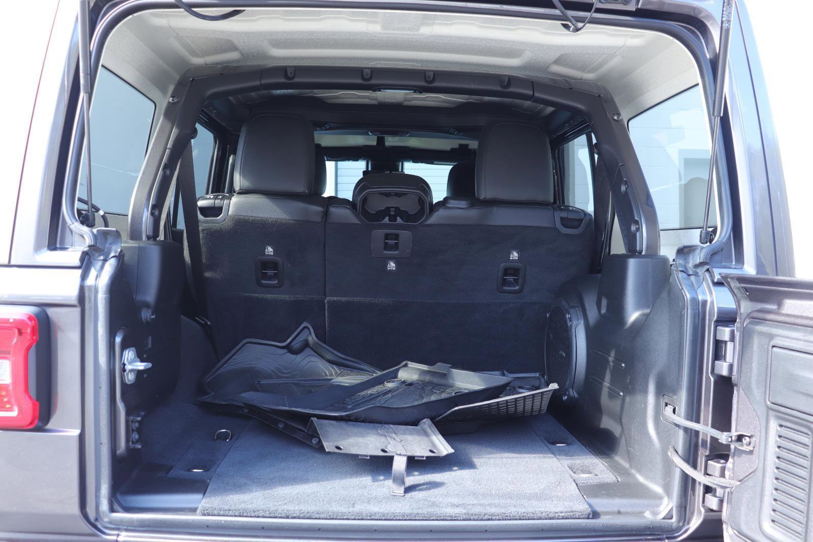 Used 2019 Jeep Wrangler Unlimited Rubicon image 16