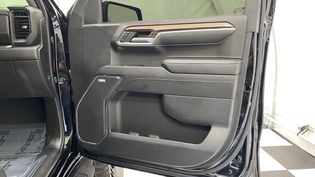 Used 2024 Chevrolet Silverado 1500 RST w/ Convenience Package II image 21