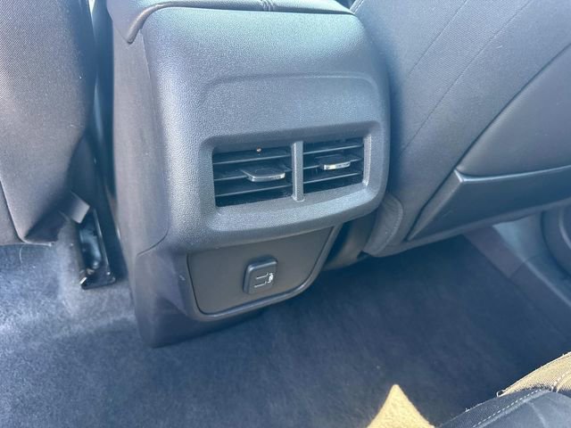 Used 2024 GMC Terrain SLE AWD/4WD image 16