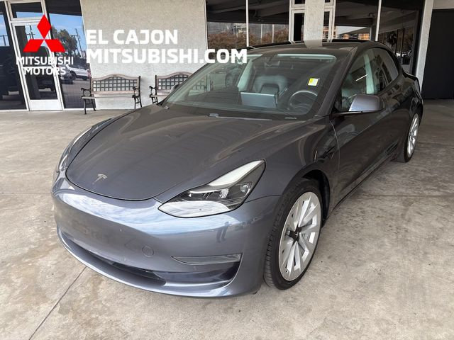 Used 2021 Tesla Model 3 Standard Range Plus RWD image 8