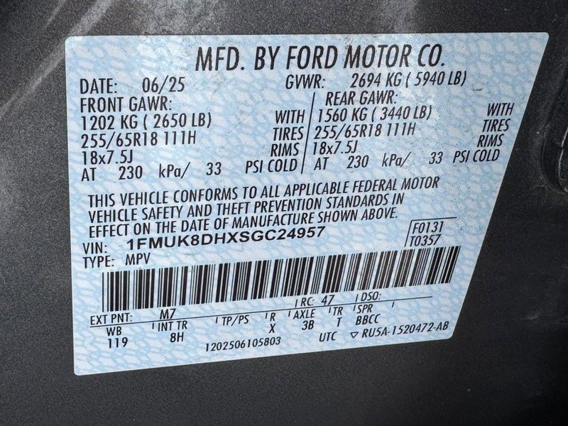 Used 2025 Ford Explorer Active image 25