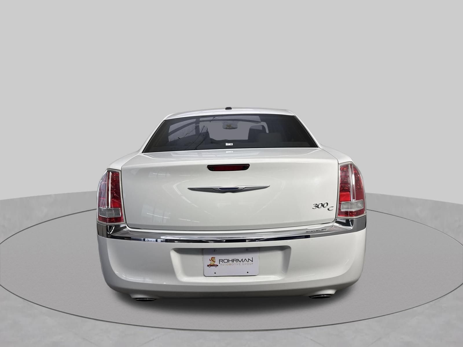 Used 2011 Chrysler 300 C w/ Sound Group RWD image 33