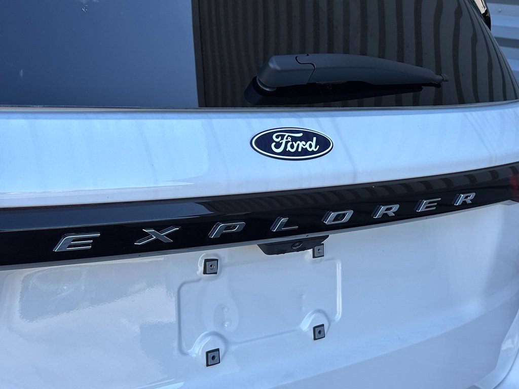New 2027 Ford Explorer Active AWD/4WD image 28