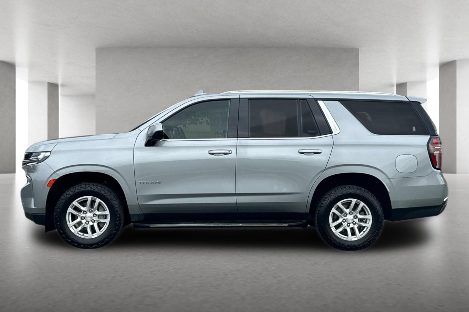 Used 2024 Chevrolet Tahoe LT AWD/4WD image 7