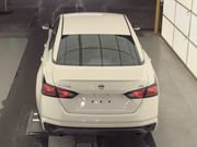 Used 2019 Nissan Altima 2.5 SR FWD image 5